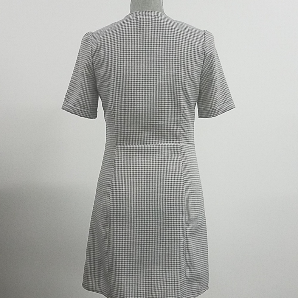 Gingham  Button down Dress - Picture 7 of 8
